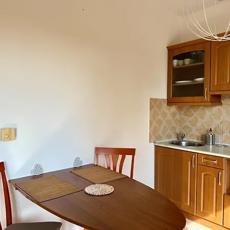 By Hellobalatonlelle