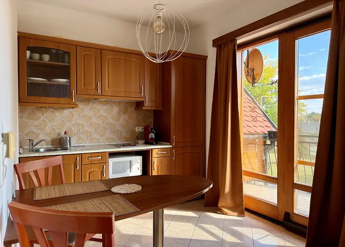 公寓 By Hellobalatonlelle 巴拉通雷勒