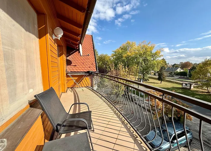 By Hellobalatonlelle 巴拉通雷勒