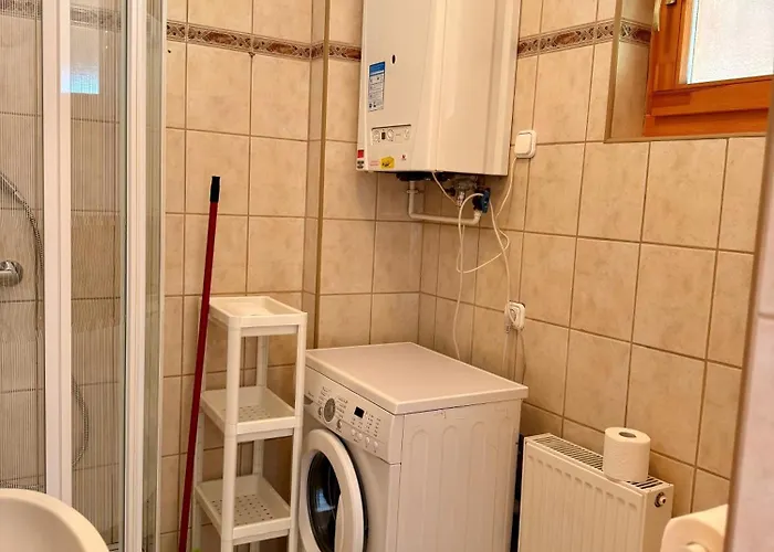 By Hellobalatonlelle 巴拉通雷勒